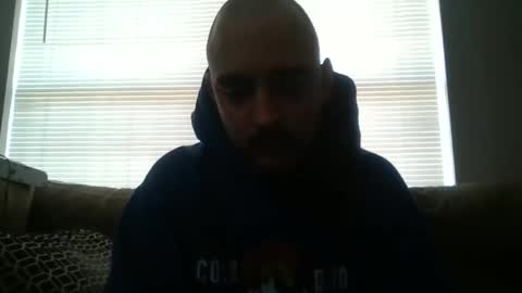 Snapshot of bud42o chatting on December 2025 07:43:01 PM Bud42o online show from December 2025 07:43:01 PM