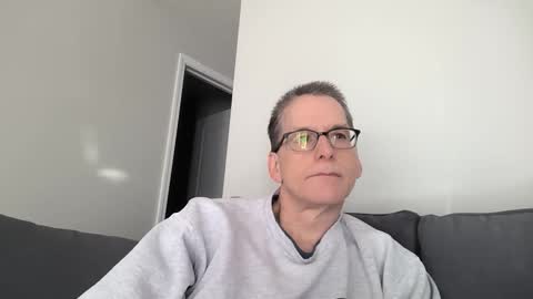 Snapshot of budman004 chatting on February 2026 03:49:02 PM budman004 online show from February 2026 03:49:02 PM