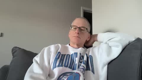 Snapshot of budman004 chatting on February 2026 09:44:01 PM budman004 online show from February 2026 09:44:01 PM