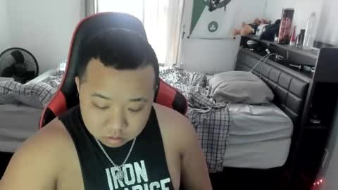 Snapshot of buffsexyman24 chatting on February 2025 08:11:02 PM buffsexyman24 online show from February 2025 08:11:02 PM