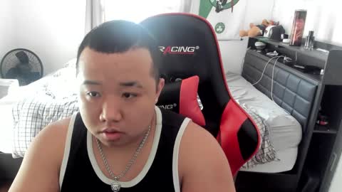 Snapshot of buffsexyman24 chatting on February 2025 08:47:01 PM buffsexyman24 online show from February 2025 08:47:01 PM