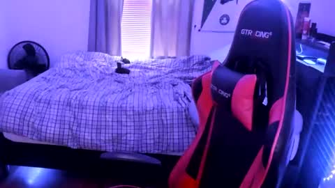 Snapshot of buffsexyman24 chatting on February 2025 08:42:02 PM buffsexyman24 online show from February 2025 08:42:02 PM