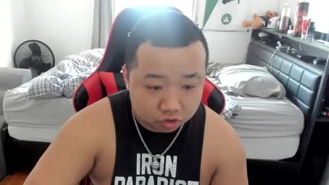 Snapshot of buffsexyman24 chatting on March 2025 03:05:01 PM buffsexyman24 online show from March 2025 03:05:01 PM