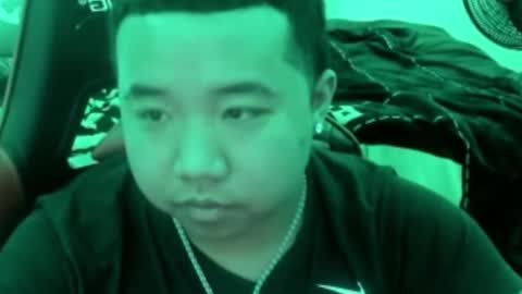 Snapshot of buffsexyman24 chatting on January 2026 01:54:02 AM buffsexyman24 online show from January 2026 01:54:02 AM