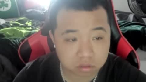 Snapshot of buffsexyman24 chatting on January 2026 01:49:01 PM buffsexyman24 online show from January 2026 01:49:01 PM