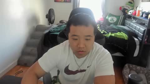 Snapshot of buffsexyman24 chatting on February 2026 02:00:02 PM buffsexyman24 online show from February 2026 02:00:02 PM