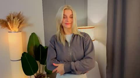 Snapshot of buffycabler chatting on November 2025 08:42:01 PM buffycabler online show from November 2025 08:42:01 PM