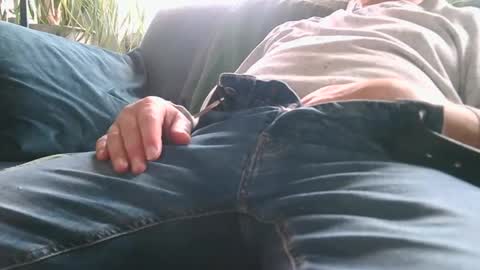 Snapshot of buggemann chatting on October 2025 03:31:01 PM buggemann online show from October 2025 03:31:01 PM