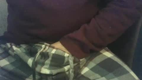 Snapshot of buggemann chatting on October 2025 05:06:01 AM buggemann online show from October 2025 05:06:01 AM