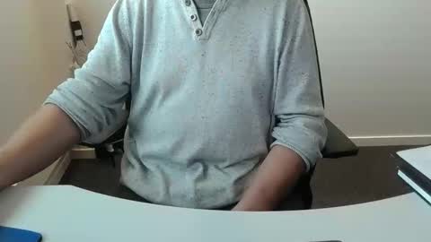 Snapshot of buggemann chatting on October 2025 07:27:01 AM buggemann online show from October 2025 07:27:01 AM