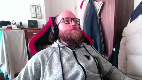 Lukas online show from May 2026 08:45:01 AM