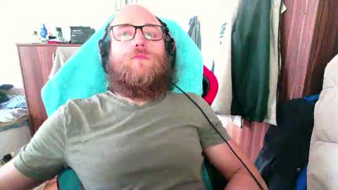 Lukas online show from July 2026 09:37:02 AM