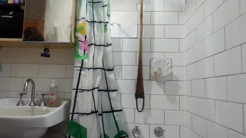 Snapshot of bukkakebae chatting on November 2025 07:08:02 AM bukkakebae online show from November 2025 07:08:02 AM