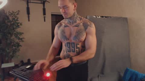 Dmitriy  online show from January 2025 08:52:01 AM