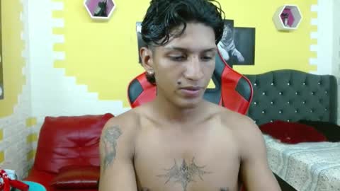 bull_cam online show from October 2025 09:04:01 PM