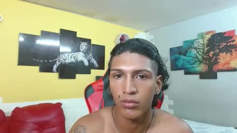 bull_cam online show from February 2026 04:23:01 PM