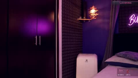 Snapshot of bull_vixen2001 chatting on January 2026 10:52:01 AM Bunny and The Rock online show from January 2026 10:52:01 AM