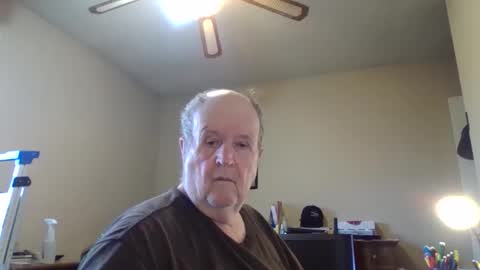 Snapshot of bullfrogg500 chatting on March 2026 02:39:02 PM bullfrogg500 online show from March 2026 02:39:02 PM