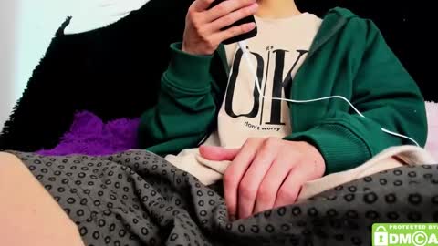 Tonny online show from December 2024 06:44:01 PM