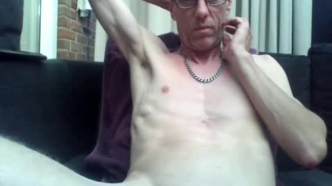 Snapshot of bundy2016 chatting on June 2026 06:54:01 PM Dutch cock online show from June 2026 06:54:01 PM