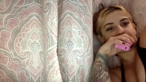 Snapshot of bunnibaby333 chatting on March 2025 04:26:02 AM bunnibaby333 online show from March 2025 04:26:02 AM