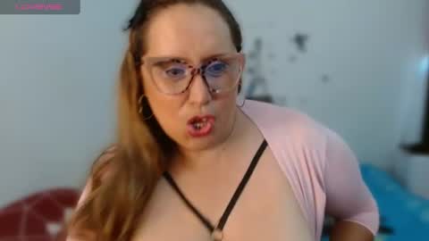 bunniosito online show from June 2026 08:33:01 PM