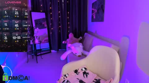 Sasha  online show from December 2024 11:16:01 AM