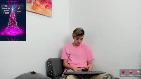 Snapshot of bunny_maxxi chatting on December 2024 02:12:01 PM bunny online show from December 2024 02:12:01 PM