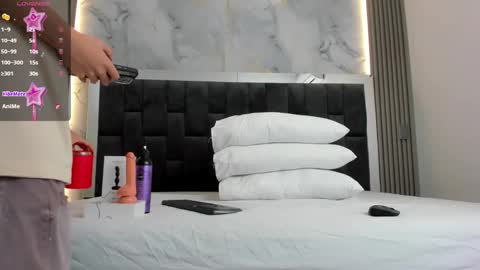 Snapshot of bunny_maxxi chatting on February 2025 12:28:01 PM bunny online show from February 2025 12:28:01 PM