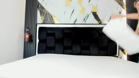 Snapshot of bunny_maxxi chatting on March 2025 12:20:01 PM bunny online show from March 2025 12:20:01 PM