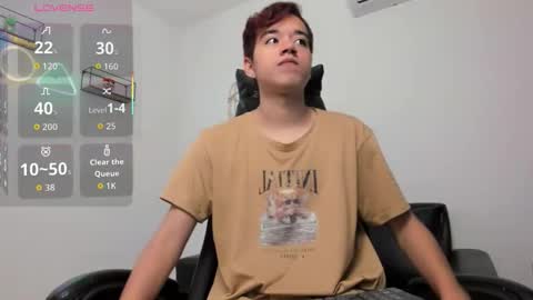 Snapshot of bunny_maxxi chatting on September 2025 12:29:02 PM bunny online show from September 2025 12:29:02 PM