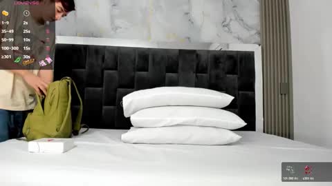 Snapshot of bunny_maxxi chatting on October 2025 12:13:02 PM bunny online show from October 2025 12:13:02 PM