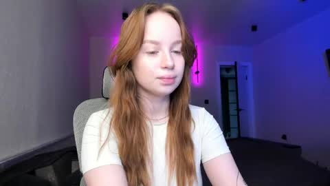 Snapshot of bunny_shinel chatting on May 2026 06:51:02 AM Mary online show from May 2026 06:51:02 AM