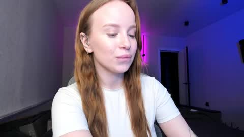 Snapshot of bunny_shinel chatting on May 2026 06:56:02 PM Mary online show from May 2026 06:56:02 PM