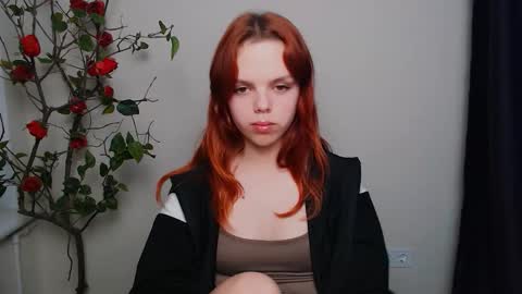 Snapshot of bunnybloom_ chatting on November 2025 10:15:01 PM Ariel online show from November 2025 10:15:01 PM