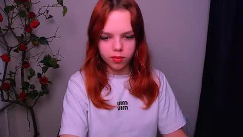 Snapshot of bunnybloom_ chatting on November 2025 09:40:01 PM Ariel online show from November 2025 09:40:01 PM