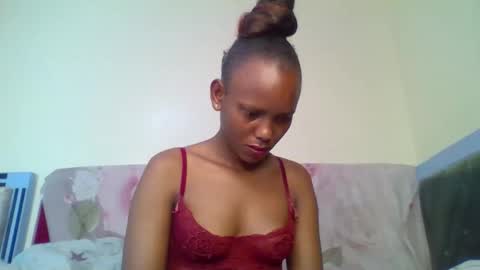 Snapshot of bunnydiva_ chatting on December 2025 04:39:02 AM bunnydiva_ online show from December 2025 04:39:02 AM