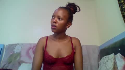 Snapshot of bunnydiva_ chatting on December 2025 03:03:02 AM bunnydiva_ online show from December 2025 03:03:02 AM