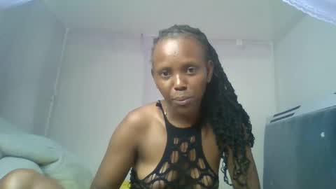Snapshot of bunnydiva_ chatting on April 2026 01:23:01 PM bunnydiva_ online show from April 2026 01:23:01 PM