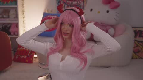 Snapshot of bunnydollstella chatting on January 2025 12:01:01 AM Stella online show from January 2025 12:01:01 AM