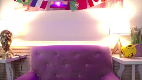 Snapshot of bunnyleahxxx chatting on June 2026 07:11:01 PM ANASTASIA online show from June 2026 07:11:01 PM