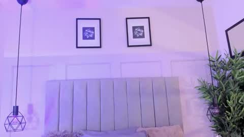   online show from October 2025 12:39:02 PM