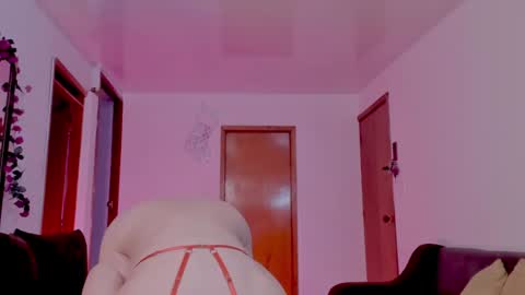 Im Val Welcome to my room My instagram Bubble cosmic online show from December 2024 12:52:01 AM