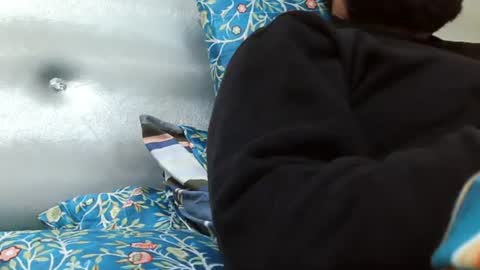 Hairy Arabian online show from December 2024 04:02:02 AM