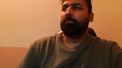 Hairy Arabian online show from January 2025 03:37:01 AM