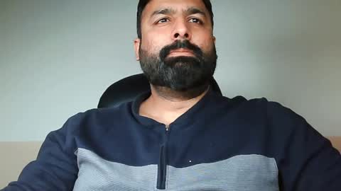 Hairy Arabian online show from January 2025 12:27:01 PM