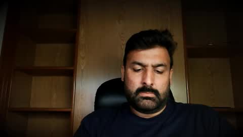 Hairy Arabian online show from October 2025 04:17:01 PM