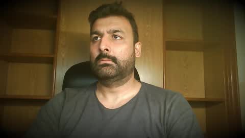 Hairy Arabian online show from October 2025 04:02:02 AM