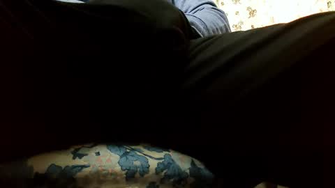 Snapshot of burlymonster chatting on January 2026 08:19:02 AM Hairy Arabian online show from January 2026 08:19:02 AM