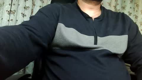 Snapshot of burlymonster chatting on February 2026 03:56:01 AM Hairy Arabian online show from February 2026 03:56:01 AM